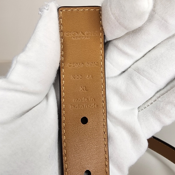 Coach Morgan Rectangle Buckle Belt - Picture 5 of 14